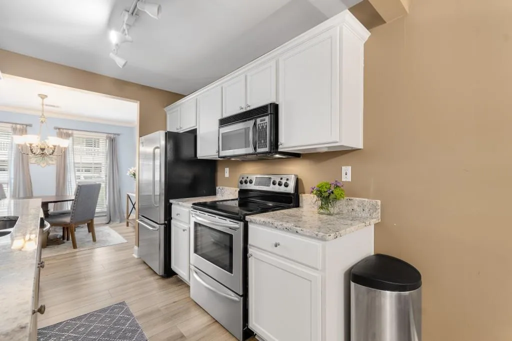 1003 Masons Creek Circle, Atlanta, Georgia 30350, 2 Bedrooms Bedrooms, ,2 BathroomsBathrooms,Residential,Sold,1003 Masons Creek Circle,6898720