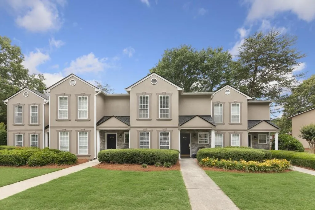 1003 Masons Creek Circle, Atlanta, Georgia 30350, 2 Bedrooms Bedrooms, ,2 BathroomsBathrooms,Residential,Sold,1003 Masons Creek Circle,6898720