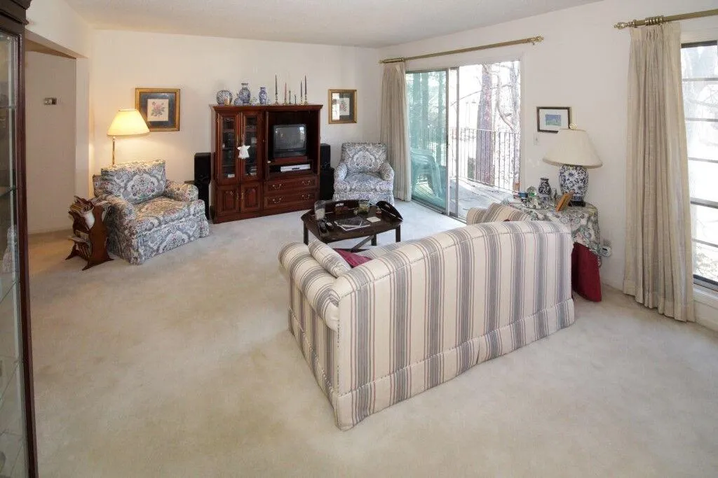 6851 Roswell Road Unit H-35, Sandy Springs, Georgia 30328, 2 Bedrooms Bedrooms, ,2 BathroomsBathrooms,Residential,Sold,6851 Roswell Road Unit H-35,5966267