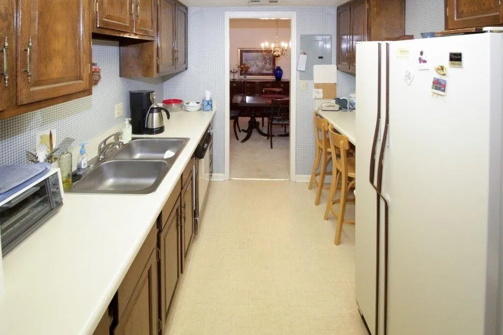 6851 Roswell Road Unit H-35, Sandy Springs, Georgia 30328, 2 Bedrooms Bedrooms, ,2 BathroomsBathrooms,Residential,Sold,6851 Roswell Road Unit H-35,5966267