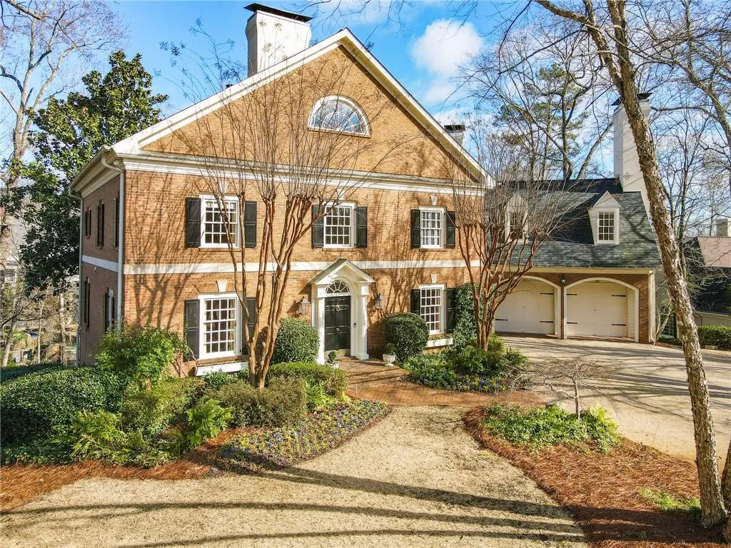 730 Wood Duck Court, Sandy Springs, Georgia 30327, 5 Bedrooms Bedrooms, ,5 BathroomsBathrooms,Residential,Sold,730 Wood Duck Court,6986567