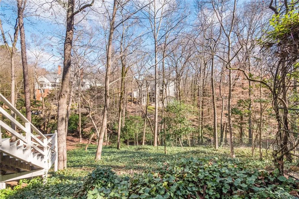 730 Wood Duck Court, Sandy Springs, Georgia 30327, 5 Bedrooms Bedrooms, ,5 BathroomsBathrooms,Residential,Sold,730 Wood Duck Court,6986567