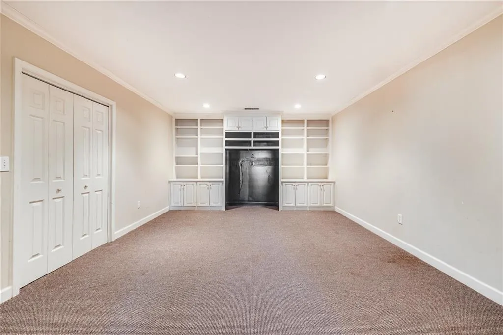 730 Wood Duck Court, Sandy Springs, Georgia 30327, 5 Bedrooms Bedrooms, ,5 BathroomsBathrooms,Residential,Sold,730 Wood Duck Court,6986567