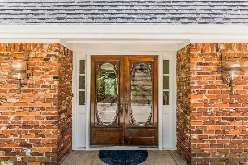 355 Westerhall Court, Atlanta, Georgia 30328, 5 Bedrooms Bedrooms, ,4 BathroomsBathrooms,Residential,Sold,355 Westerhall Court,6024074