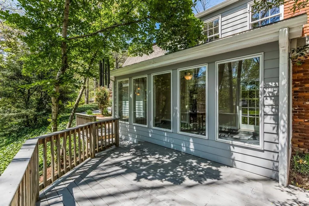 355 Westerhall Court, Atlanta, Georgia 30328, 5 Bedrooms Bedrooms, ,4 BathroomsBathrooms,Residential,Sold,355 Westerhall Court,6024074