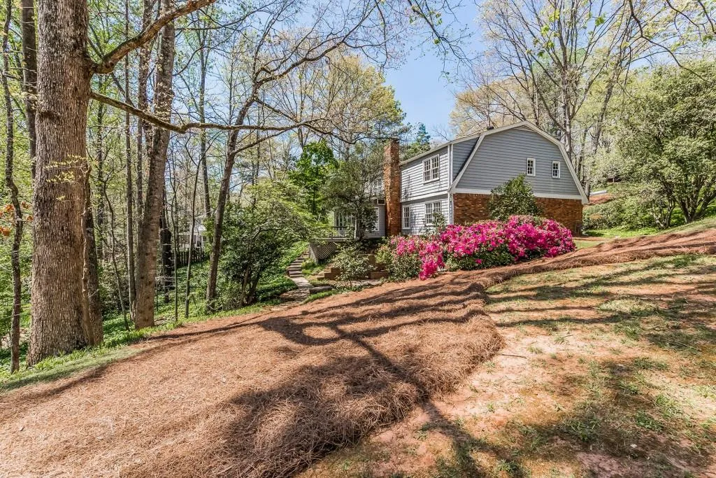 355 Westerhall Court, Atlanta, Georgia 30328, 5 Bedrooms Bedrooms, ,4 BathroomsBathrooms,Residential,Sold,355 Westerhall Court,6024074