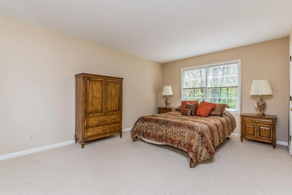 355 Westerhall Court, Atlanta, Georgia 30328, 5 Bedrooms Bedrooms, ,4 BathroomsBathrooms,Residential,Sold,355 Westerhall Court,6024074