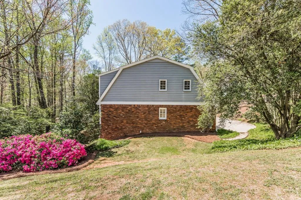 355 Westerhall Court, Atlanta, Georgia 30328, 5 Bedrooms Bedrooms, ,4 BathroomsBathrooms,Residential,Sold,355 Westerhall Court,6024074