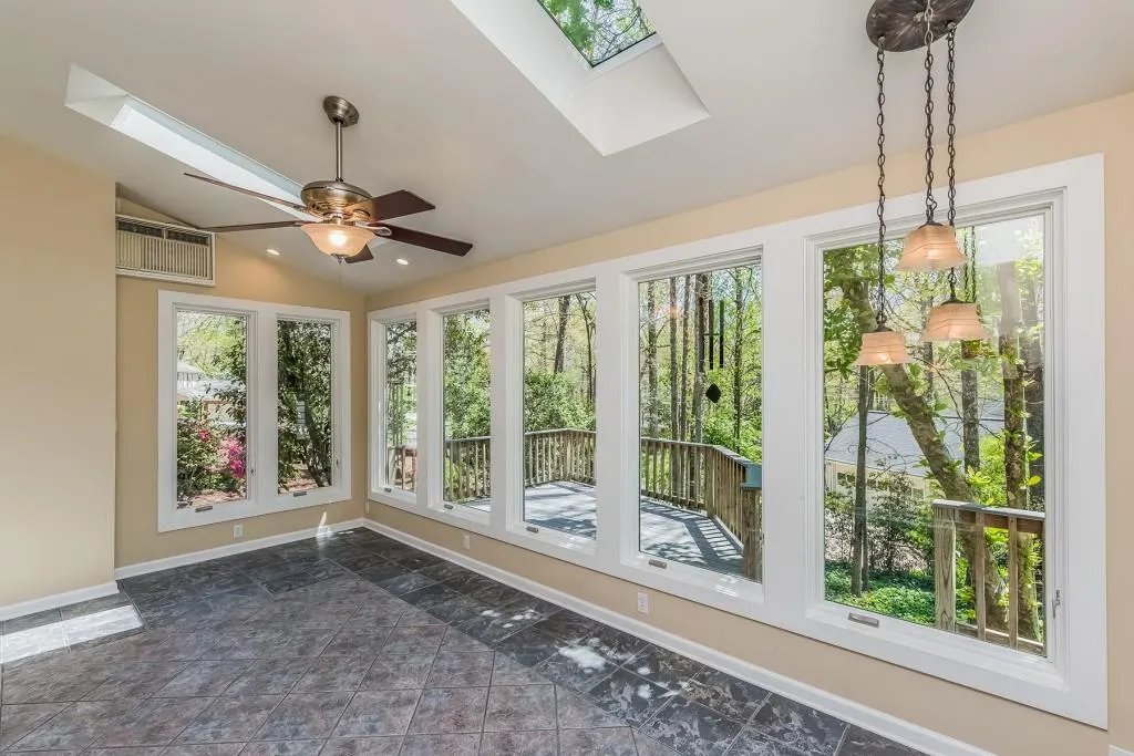 355 Westerhall Court, Atlanta, Georgia 30328, 5 Bedrooms Bedrooms, ,4 BathroomsBathrooms,Residential,Sold,355 Westerhall Court,6024074