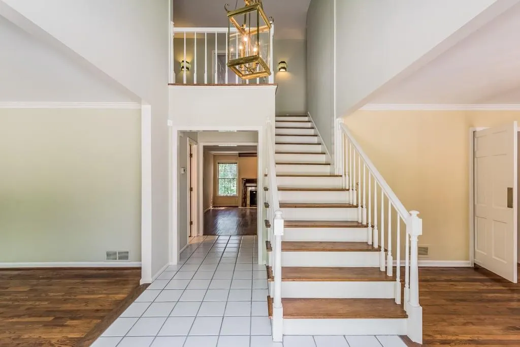 355 Westerhall Court, Atlanta, Georgia 30328, 5 Bedrooms Bedrooms, ,4 BathroomsBathrooms,Residential,Sold,355 Westerhall Court,6024074