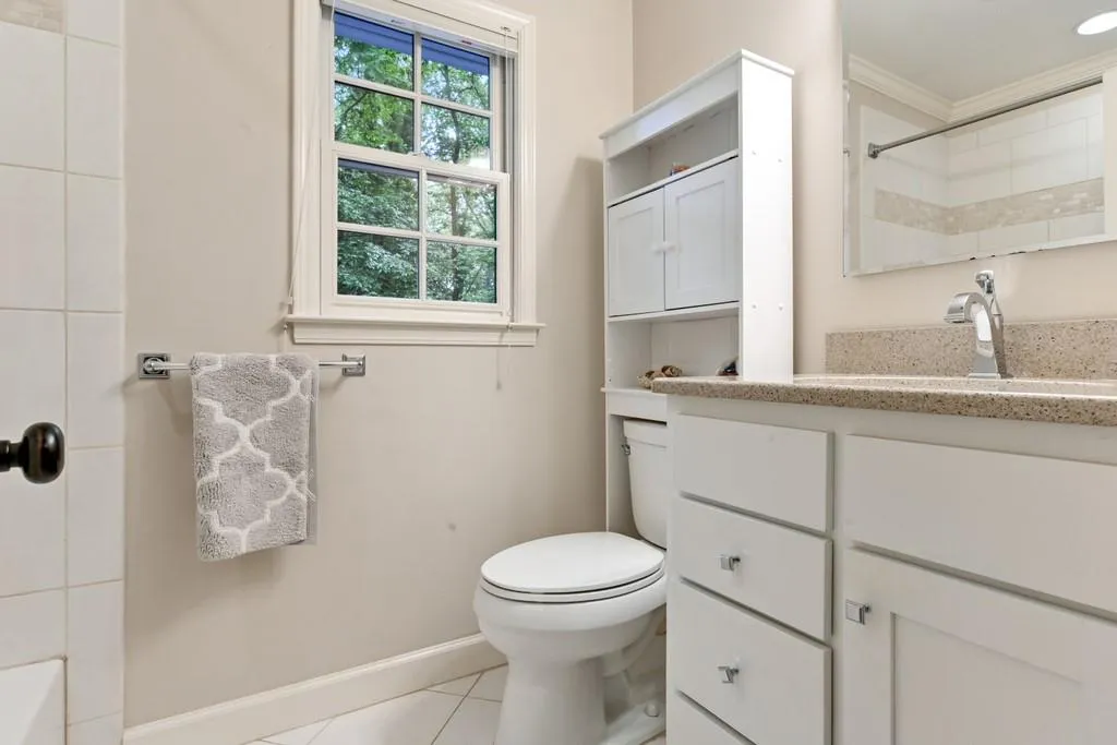 255 River Springs Drive, Atlanta, Georgia 30328, 4 Bedrooms Bedrooms, ,3 BathroomsBathrooms,Residential,Sold,255 River Springs Drive,6880424