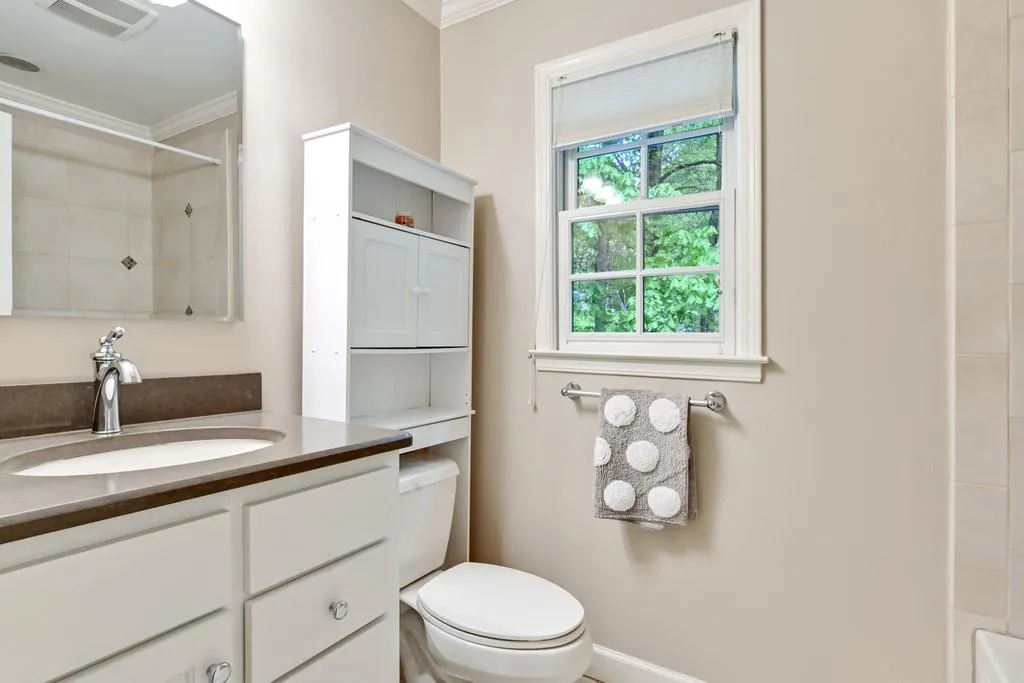 255 River Springs Drive, Atlanta, Georgia 30328, 4 Bedrooms Bedrooms, ,3 BathroomsBathrooms,Residential,Sold,255 River Springs Drive,6880424