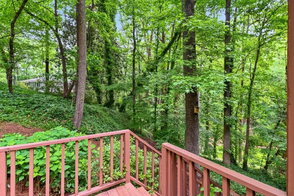 255 River Springs Drive, Atlanta, Georgia 30328, 4 Bedrooms Bedrooms, ,3 BathroomsBathrooms,Residential,Sold,255 River Springs Drive,6880424
