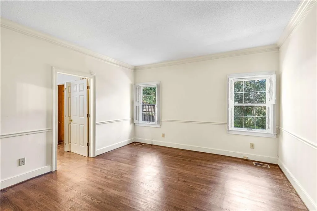 7170 Riverside Drive Nw, Sandy Springs, Georgia 30328, 4 Bedrooms Bedrooms, ,3 BathroomsBathrooms,Residential,Sold,7170 Riverside Drive Nw,7680081