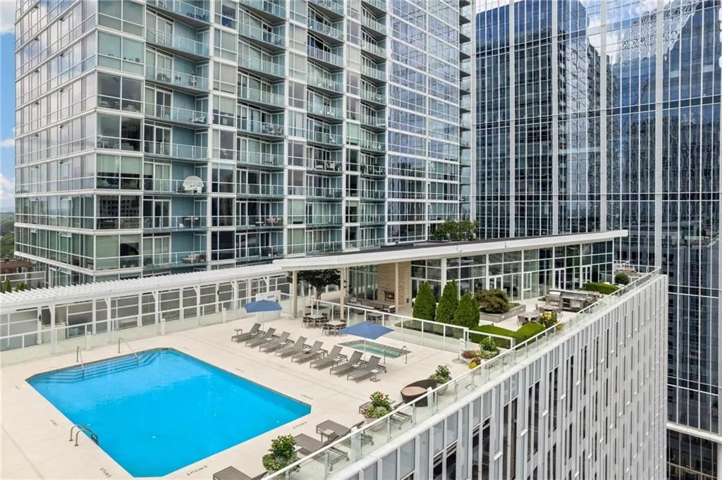 3325 Piedmont Road Ne Unit 1805, Atlanta, Georgia 30305, 2 Bedrooms Bedrooms, ,2 BathroomsBathrooms,Residential,For Sale,3325 Piedmont Road Ne Unit 1805,7631577