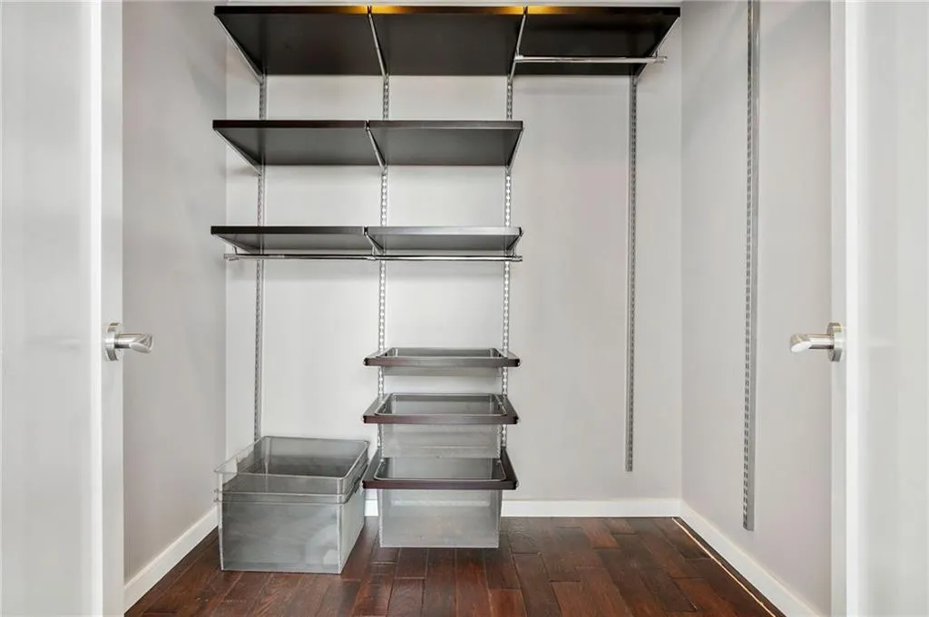 3325 Piedmont Road Ne Unit 1805, Atlanta, Georgia 30305, 2 Bedrooms Bedrooms, ,2 BathroomsBathrooms,Residential,For Sale,3325 Piedmont Road Ne Unit 1805,7631577