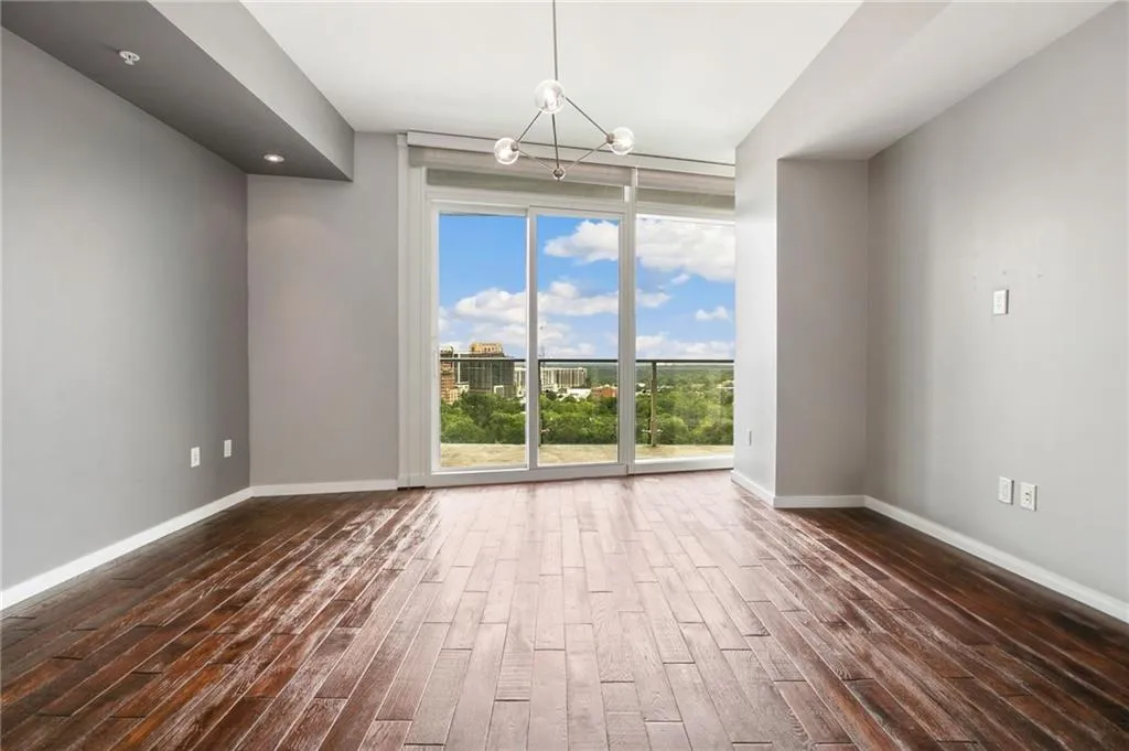 3325 Piedmont Road Ne Unit 1805, Atlanta, Georgia 30305, 2 Bedrooms Bedrooms, ,2 BathroomsBathrooms,Residential,For Sale,3325 Piedmont Road Ne Unit 1805,7631577
