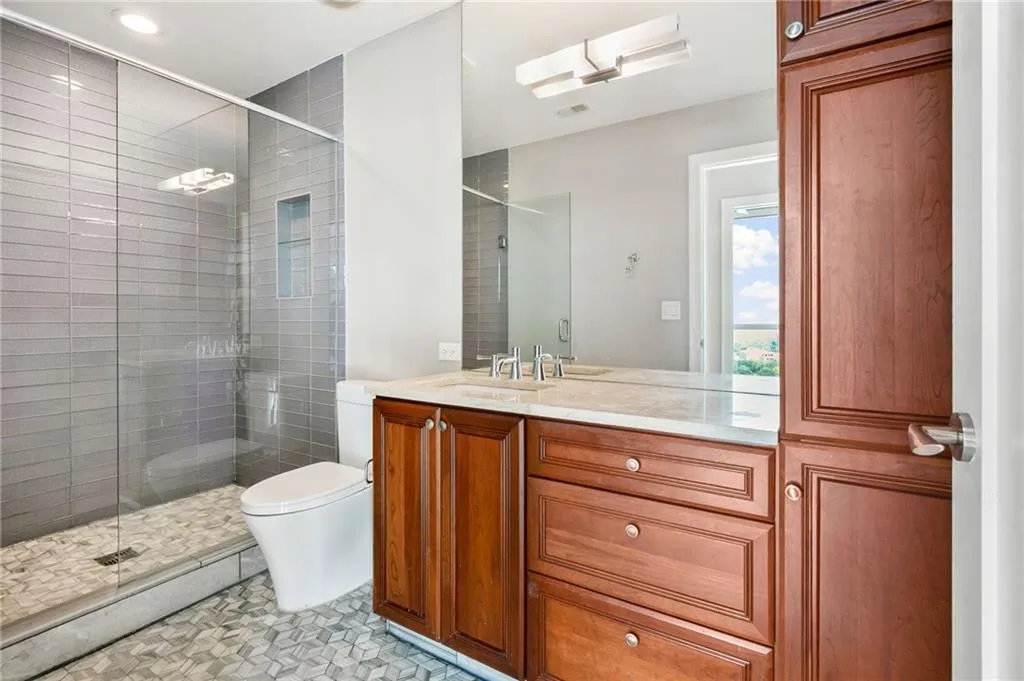 3325 Piedmont Road Ne Unit 1805, Atlanta, Georgia 30305, 2 Bedrooms Bedrooms, ,2 BathroomsBathrooms,Residential,For Sale,3325 Piedmont Road Ne Unit 1805,7631577