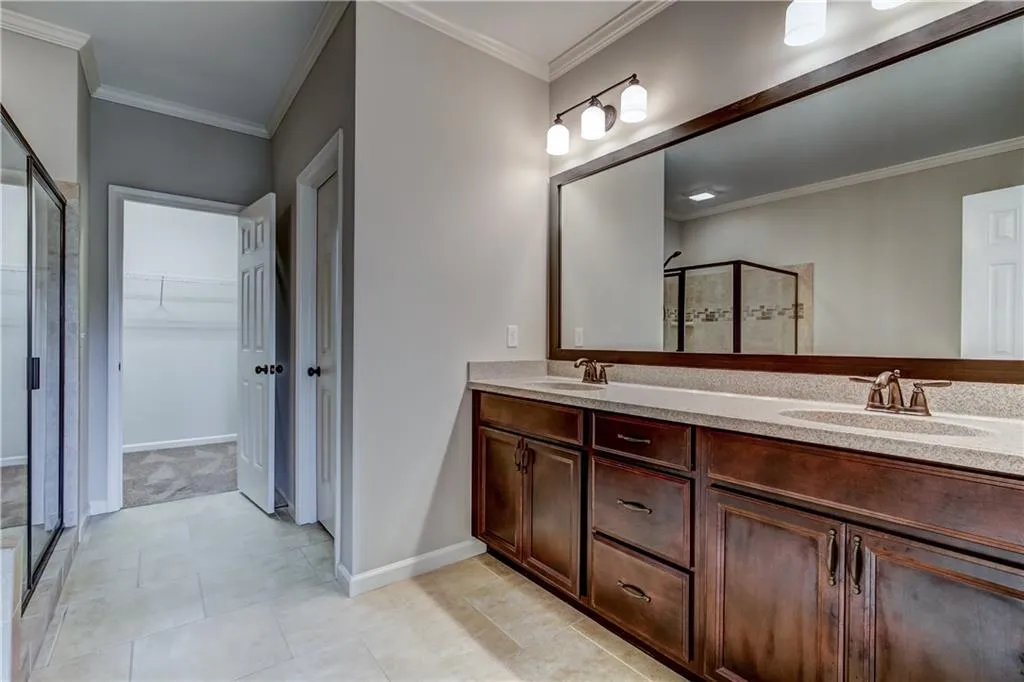 913 Dumaine Trace, Sandy Springs, Georgia 30328, 3 Bedrooms Bedrooms, ,3 BathroomsBathrooms,Residential,Sold,913 Dumaine Trace,5898905