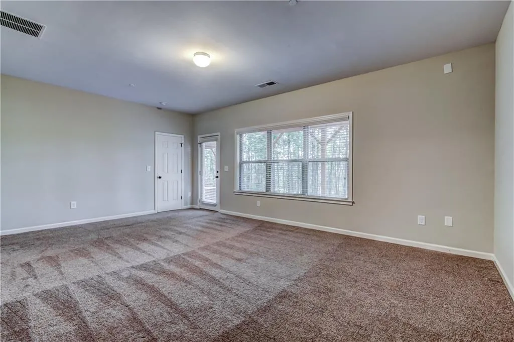 913 Dumaine Trace, Sandy Springs, Georgia 30328, 3 Bedrooms Bedrooms, ,3 BathroomsBathrooms,Residential,Sold,913 Dumaine Trace,5898905