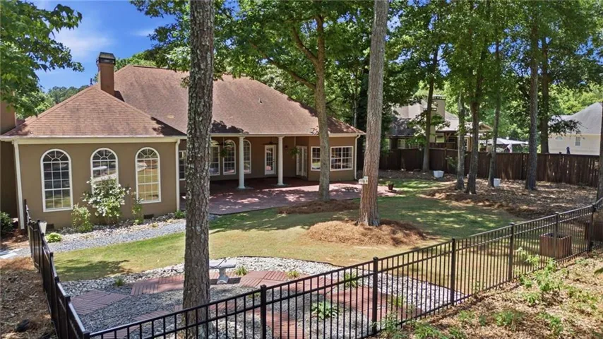 1170