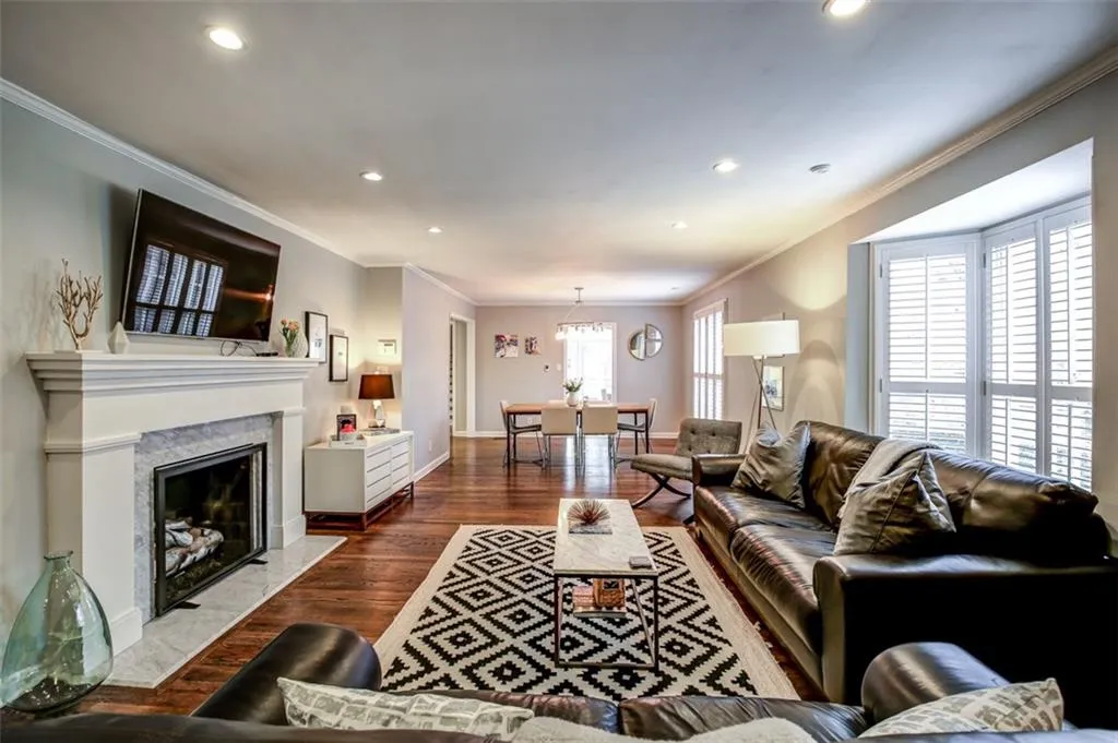 740 Wesley Drive, Atlanta, Georgia 30305, 4 Bedrooms Bedrooms, ,3 BathroomsBathrooms,Residential,Sold,740 Wesley Drive,5819348