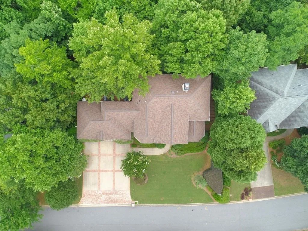 5165 Falcon Chase Lane, Sandy Springs, Georgia 30342, 4 Bedrooms Bedrooms, ,3 BathroomsBathrooms,Residential,Sold,5165 Falcon Chase Lane,6666064