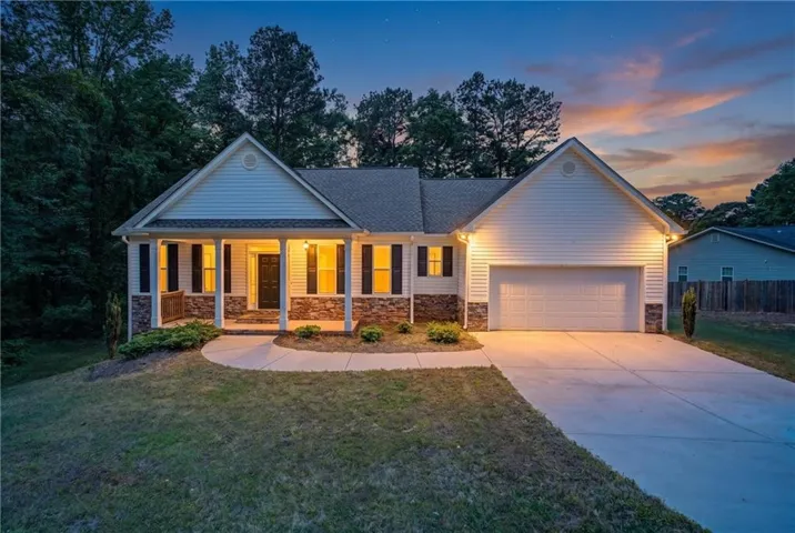 504 Iris Way, Villa Rica, Georgia 30180