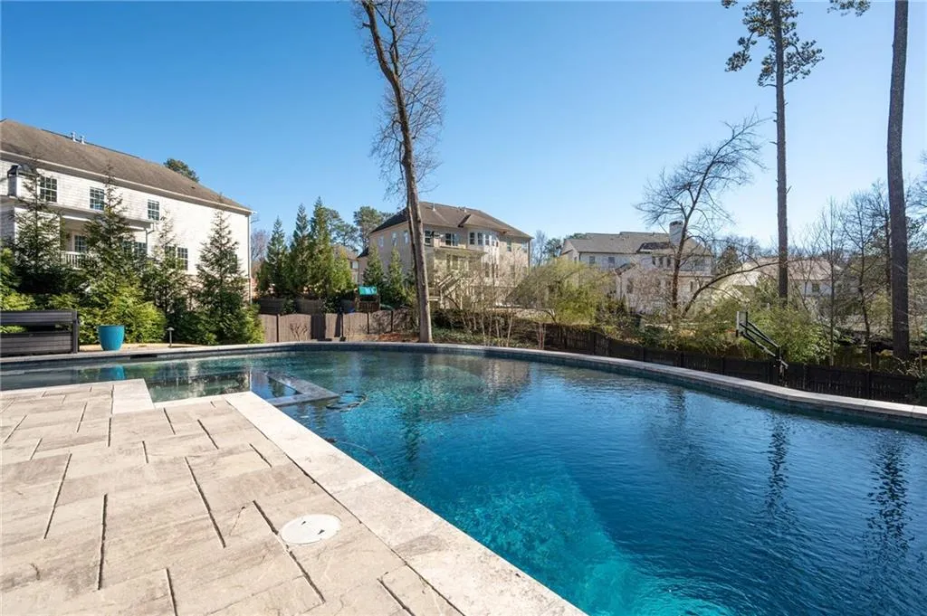 14 Long Island Place, Atlanta, Georgia 30328, 6 Bedrooms Bedrooms, ,5 BathroomsBathrooms,Residential,Sold,14 Long Island Place,7535286