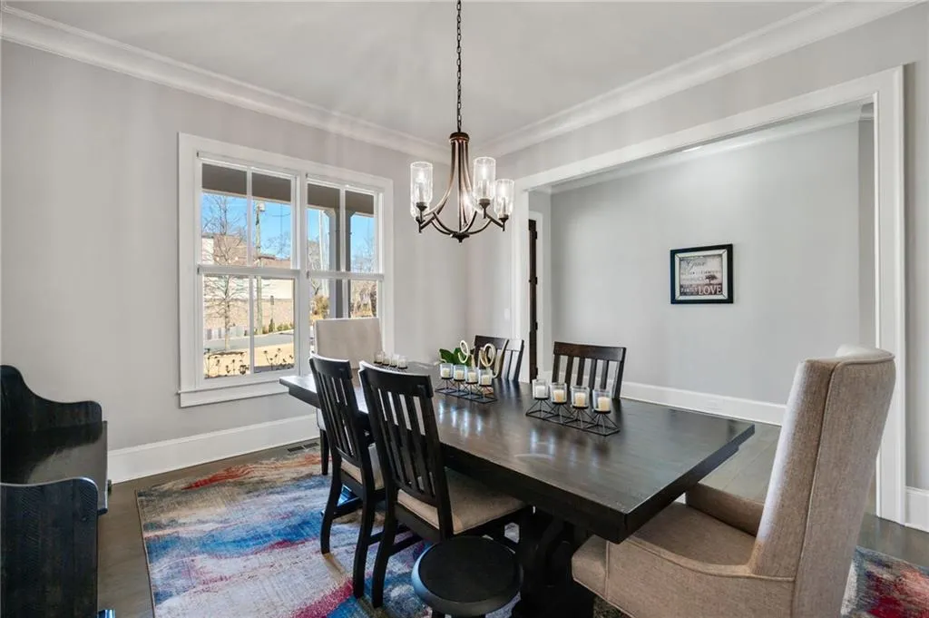 14 Long Island Place, Atlanta, Georgia 30328, 6 Bedrooms Bedrooms, ,5 BathroomsBathrooms,Residential,Sold,14 Long Island Place,7535286