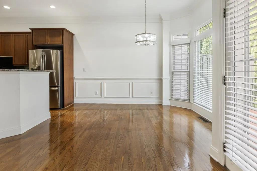 5444 Wentworth Street Unit 5444, Atlanta, Georgia 30342, 3 Bedrooms Bedrooms, ,3 BathroomsBathrooms,Residential,Sold,5444 Wentworth Street Unit 5444,7394847