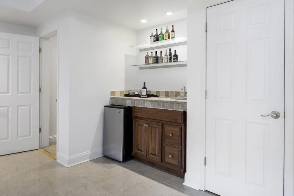 5444 Wentworth Street Unit 5444, Atlanta, Georgia 30342, 3 Bedrooms Bedrooms, ,3 BathroomsBathrooms,Residential,Sold,5444 Wentworth Street Unit 5444,7394847