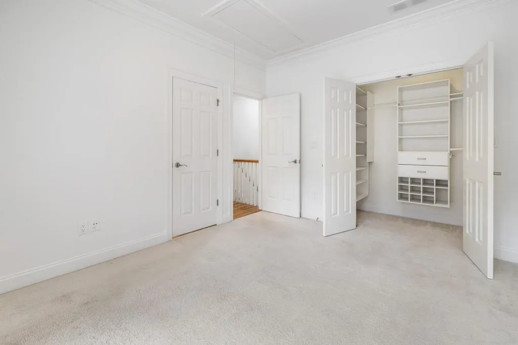 5444 Wentworth Street Unit 5444, Atlanta, Georgia 30342, 3 Bedrooms Bedrooms, ,3 BathroomsBathrooms,Residential,Sold,5444 Wentworth Street Unit 5444,7394847