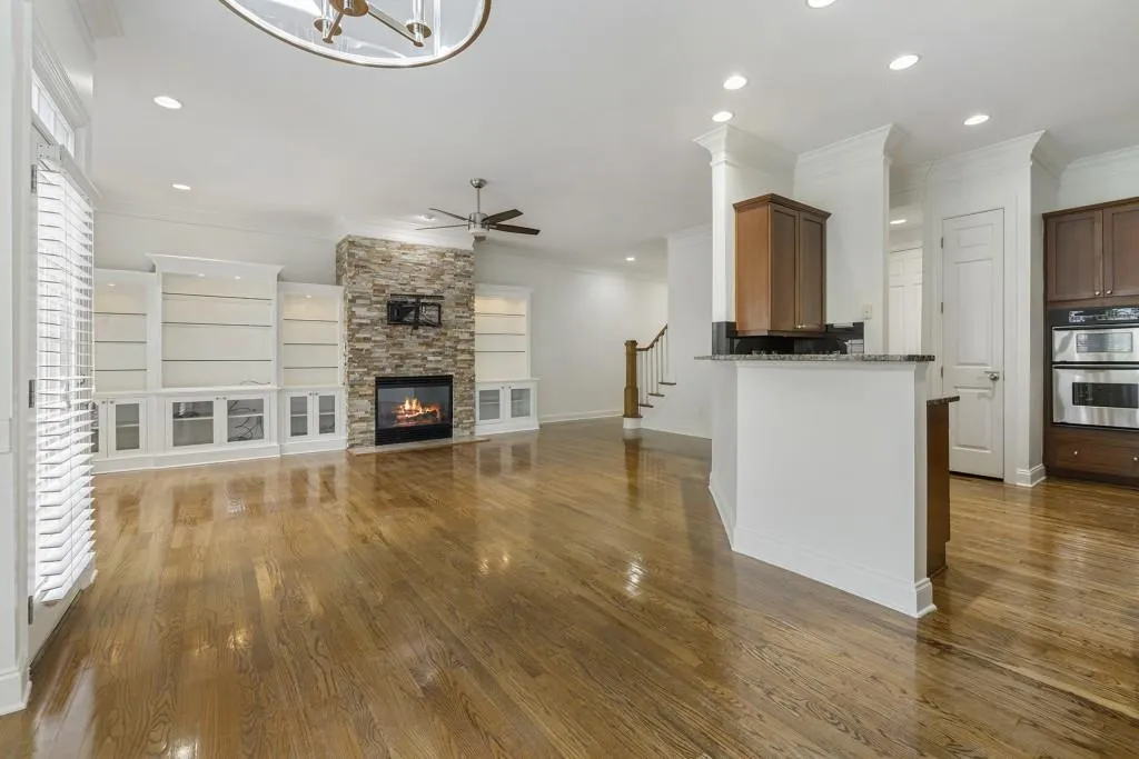 5444 Wentworth Street Unit 5444, Atlanta, Georgia 30342, 3 Bedrooms Bedrooms, ,3 BathroomsBathrooms,Residential,Sold,5444 Wentworth Street Unit 5444,7394847