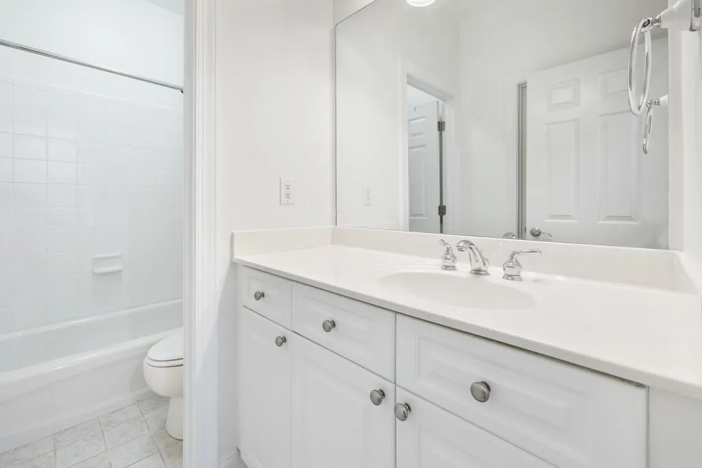 5444 Wentworth Street Unit 5444, Atlanta, Georgia 30342, 3 Bedrooms Bedrooms, ,3 BathroomsBathrooms,Residential,Sold,5444 Wentworth Street Unit 5444,7394847