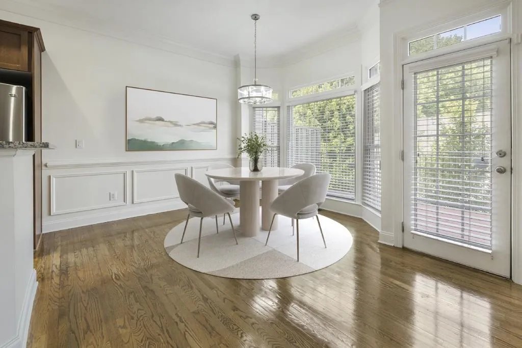 5444 Wentworth Street Unit 5444, Atlanta, Georgia 30342, 3 Bedrooms Bedrooms, ,3 BathroomsBathrooms,Residential,Sold,5444 Wentworth Street Unit 5444,7394847