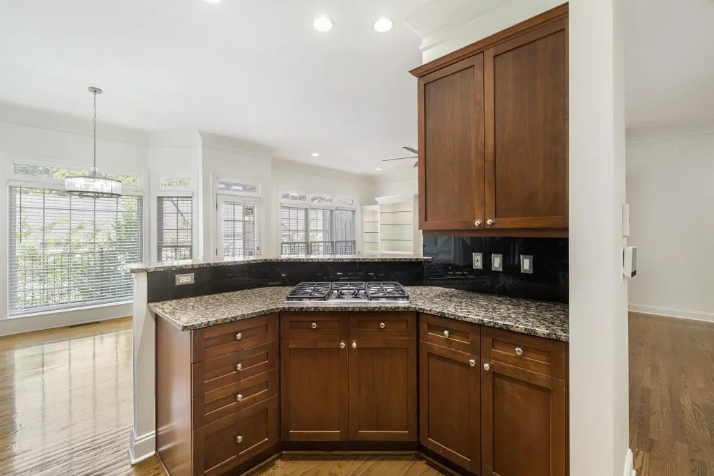 5444 Wentworth Street Unit 5444, Atlanta, Georgia 30342, 3 Bedrooms Bedrooms, ,3 BathroomsBathrooms,Residential,Sold,5444 Wentworth Street Unit 5444,7394847