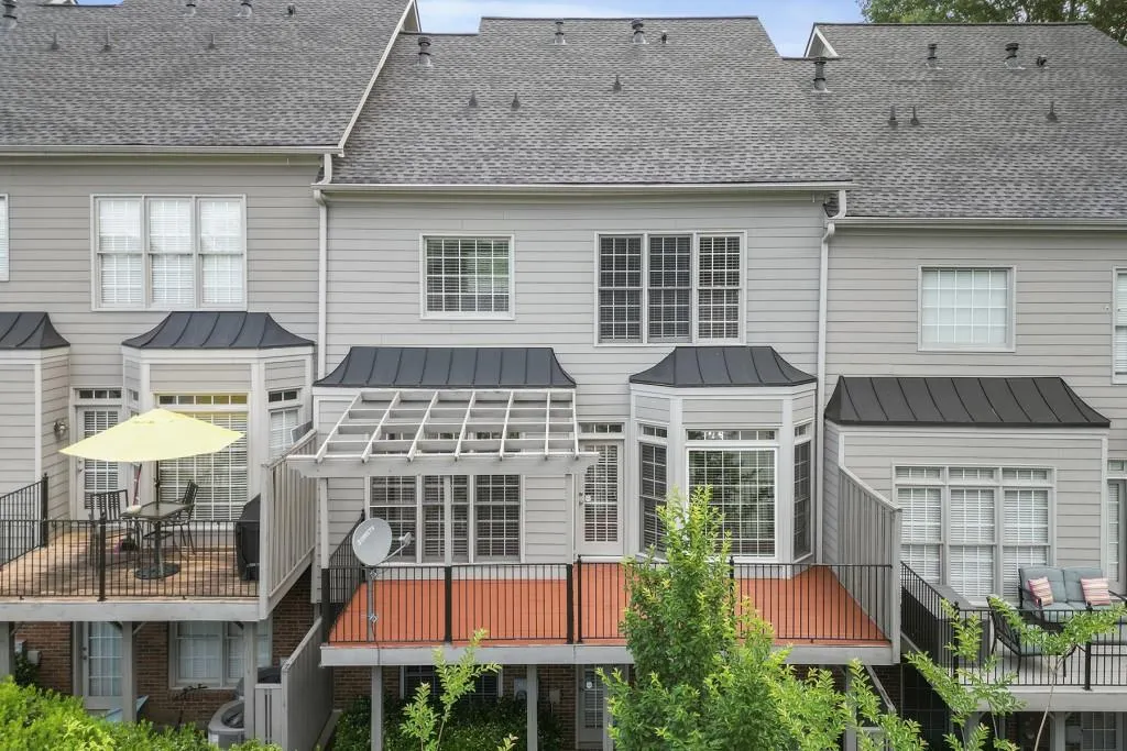 5444 Wentworth Street Unit 5444, Atlanta, Georgia 30342, 3 Bedrooms Bedrooms, ,3 BathroomsBathrooms,Residential,Sold,5444 Wentworth Street Unit 5444,7394847