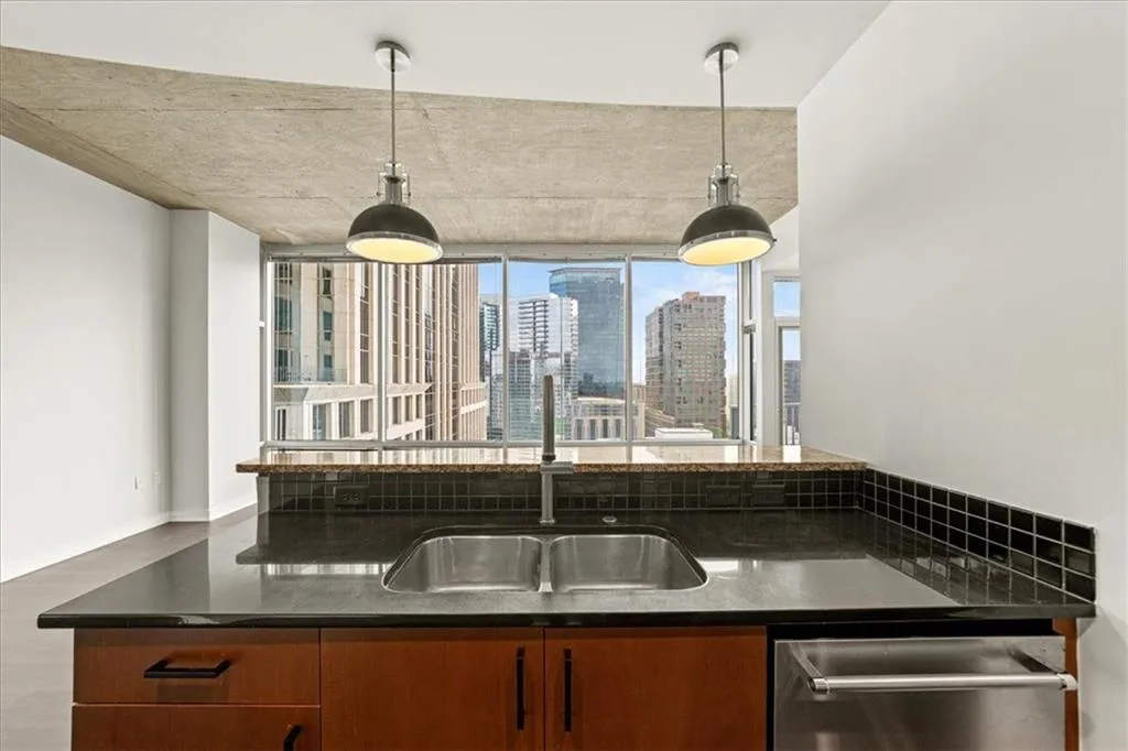 943 Peachtree Street Ne Unit 1518, Atlanta, Georgia 30309, 1 Bedroom Bedrooms, ,1 BathroomBathrooms,Residential,Sold,943 Peachtree Street Ne Unit 1518,7586747