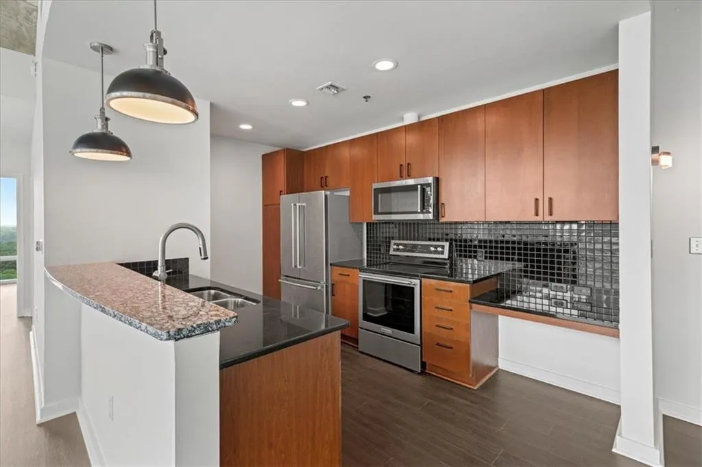 943 Peachtree Street Ne Unit 1518, Atlanta, Georgia 30309, 1 Bedroom Bedrooms, ,1 BathroomBathrooms,Residential,Sold,943 Peachtree Street Ne Unit 1518,7586747
