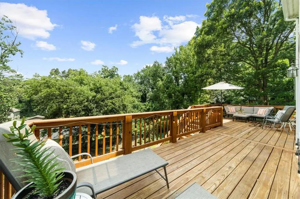 2653 W Main Street Nw, Atlanta, Georgia 30318, 4 Bedrooms Bedrooms, ,3 BathroomsBathrooms,Residential,For Sale,2653 W Main Street Nw,7600768