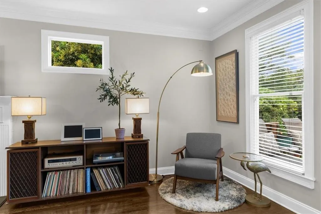 2653 W Main Street Nw, Atlanta, Georgia 30318, 4 Bedrooms Bedrooms, ,3 BathroomsBathrooms,Residential,For Sale,2653 W Main Street Nw,7600768