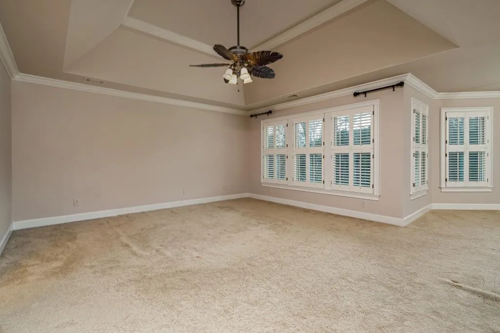 5810 Long Grove Drive, Sandy Springs, Georgia 30328, 5 Bedrooms Bedrooms, ,4 BathroomsBathrooms,Residential,Sold,5810 Long Grove Drive,6848442