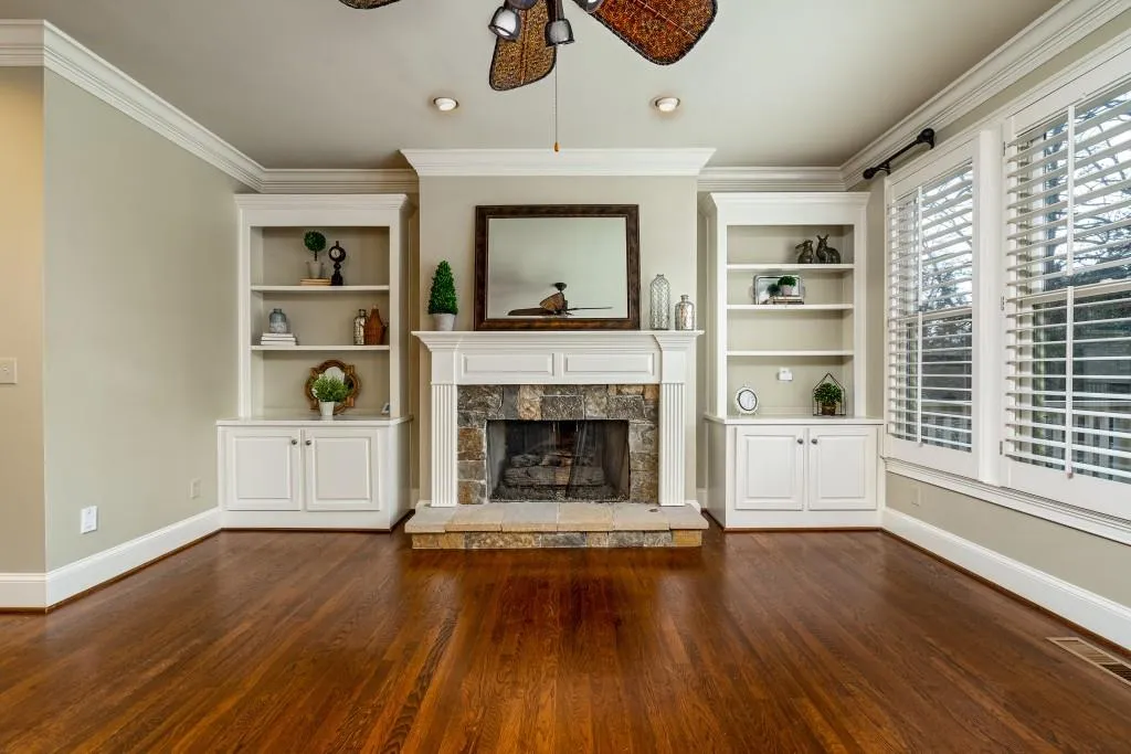 5810 Long Grove Drive, Sandy Springs, Georgia 30328, 5 Bedrooms Bedrooms, ,4 BathroomsBathrooms,Residential,Sold,5810 Long Grove Drive,6848442