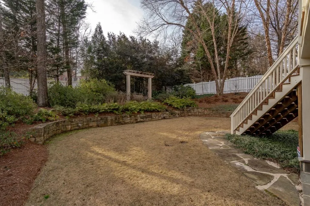 5810 Long Grove Drive, Sandy Springs, Georgia 30328, 5 Bedrooms Bedrooms, ,4 BathroomsBathrooms,Residential,Sold,5810 Long Grove Drive,6848442