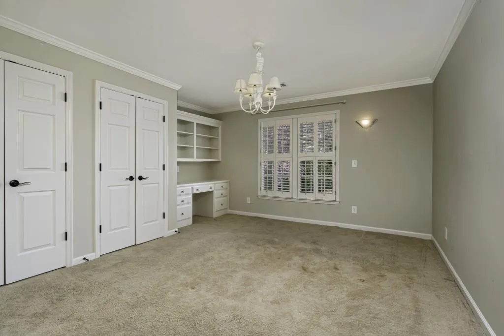 5810 Long Grove Drive, Sandy Springs, Georgia 30328, 5 Bedrooms Bedrooms, ,4 BathroomsBathrooms,Residential,Sold,5810 Long Grove Drive,6848442