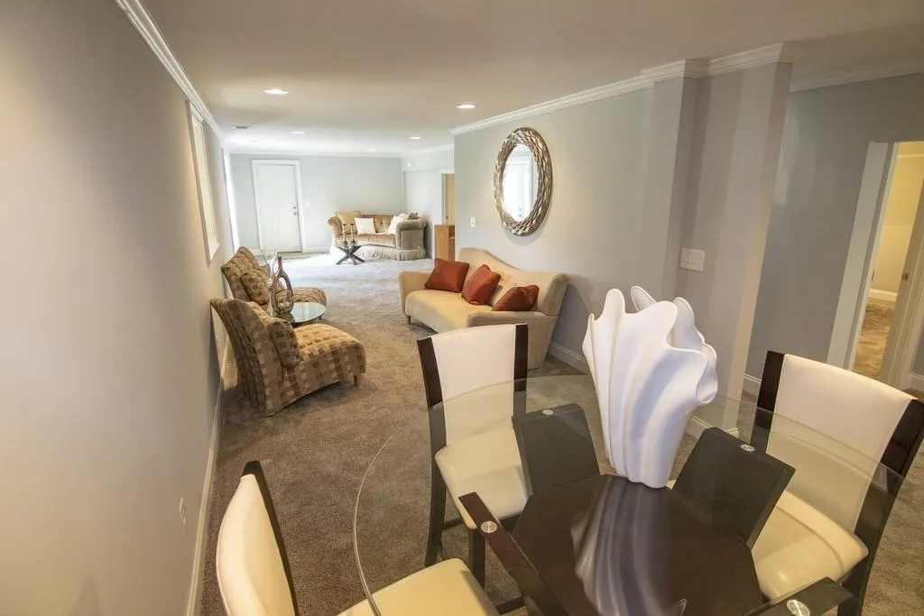 410 Mt Vernon Highway Nw, Atlanta, Georgia 30327, 5 Bedrooms Bedrooms, ,3 BathroomsBathrooms,Residential,Sold,410 Mt Vernon Highway Nw,6580947
