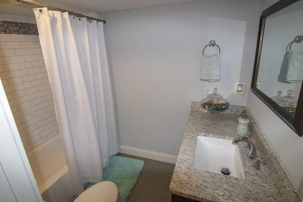 410 Mt Vernon Highway Nw, Atlanta, Georgia 30327, 5 Bedrooms Bedrooms, ,3 BathroomsBathrooms,Residential,Sold,410 Mt Vernon Highway Nw,6580947