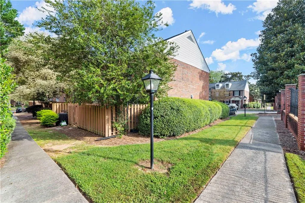 6700 Roswell Road Unit 30a, Atlanta, Georgia 30328, 2 Bedrooms Bedrooms, ,1 BathroomBathrooms,Residential,Sold,6700 Roswell Road Unit 30a,7116885 6700 Roswell Road Unit 30a, Atlanta, Georgia 30328, 2 Bedrooms Bedrooms, ,1 BathroomBathrooms,Residential,Sold,6700 Roswell Road Unit 30a,7116885