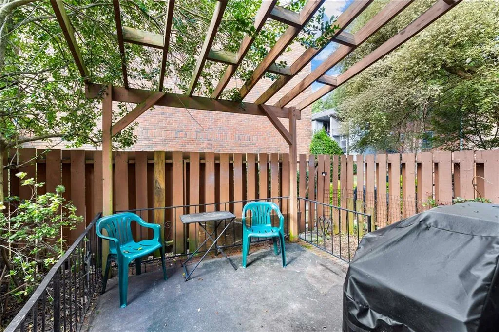 6700 Roswell Road Unit 30a, Atlanta, Georgia 30328, 2 Bedrooms Bedrooms, ,1 BathroomBathrooms,Residential,Sold,6700 Roswell Road Unit 30a,7116885 6700 Roswell Road Unit 30a, Atlanta, Georgia 30328, 2 Bedrooms Bedrooms, ,1 BathroomBathrooms,Residential,Sold,6700 Roswell Road Unit 30a,7116885